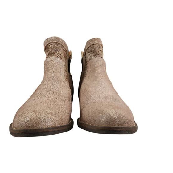 Corkys Shoes Womens 10 Booties Fashion Leather Double Zip Perforated Block Heel - Picture 4 of 16